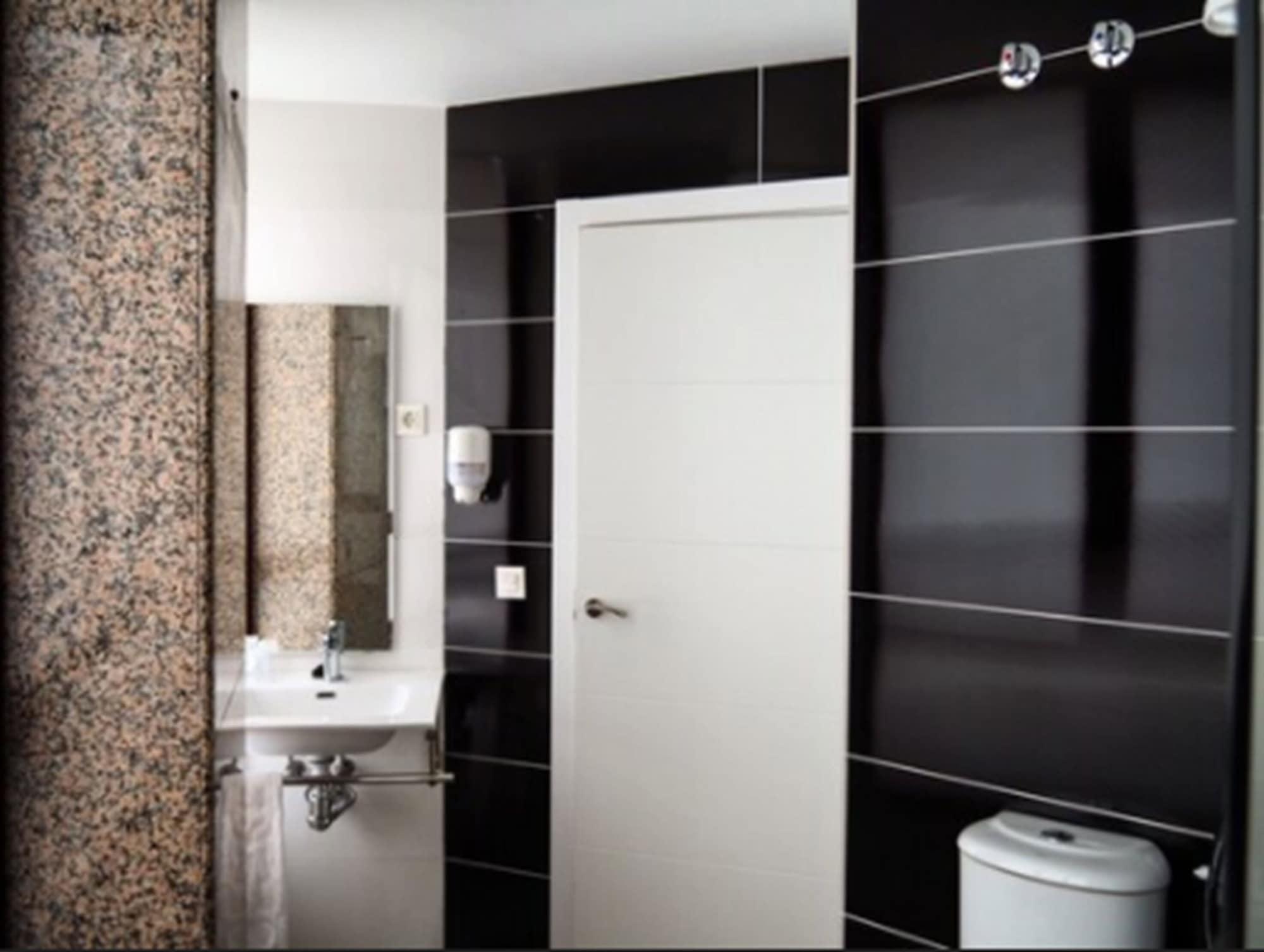 Hotel Humanes Humanes de Madrid Εξωτερικό φωτογραφία