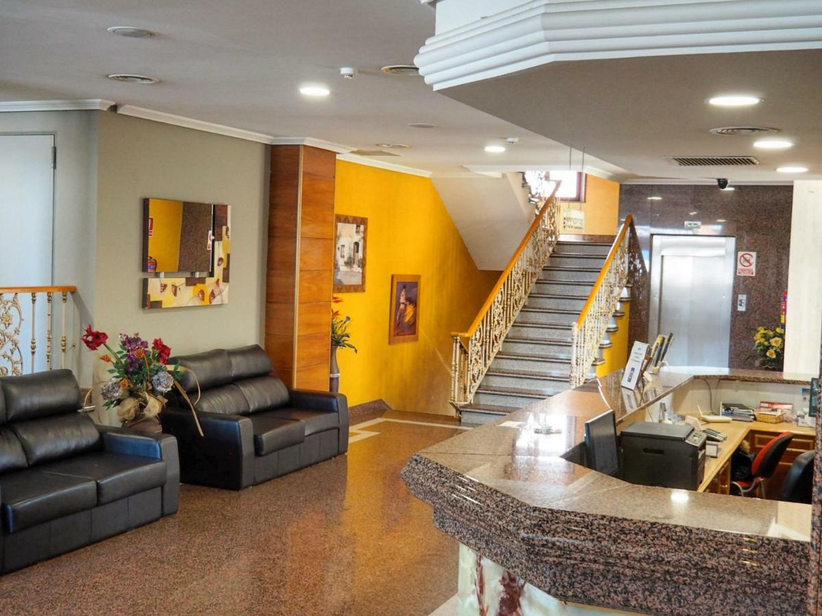 Hotel Humanes Humanes de Madrid Εξωτερικό φωτογραφία