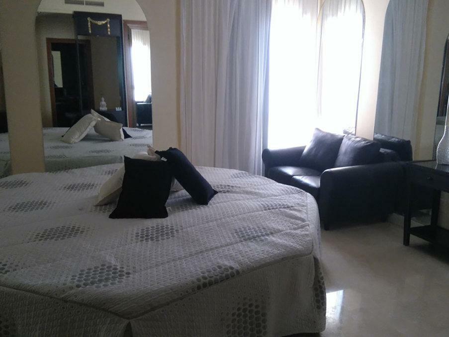 Hotel Humanes Humanes de Madrid Εξωτερικό φωτογραφία